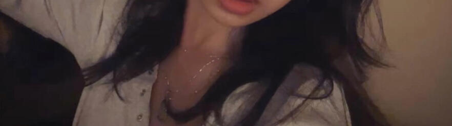 ✦